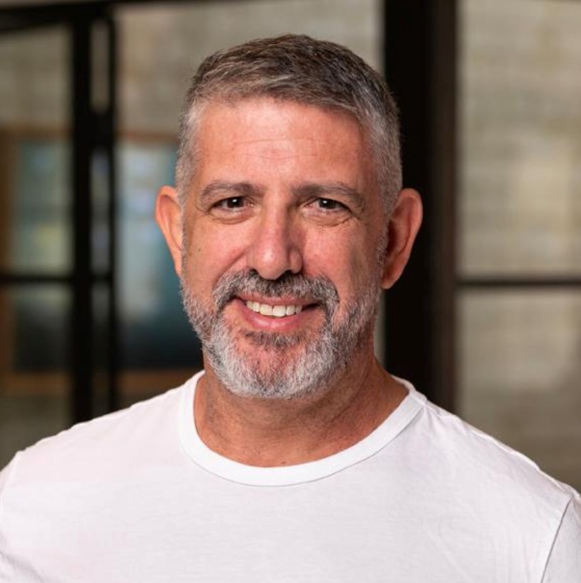 Gil Tsabar